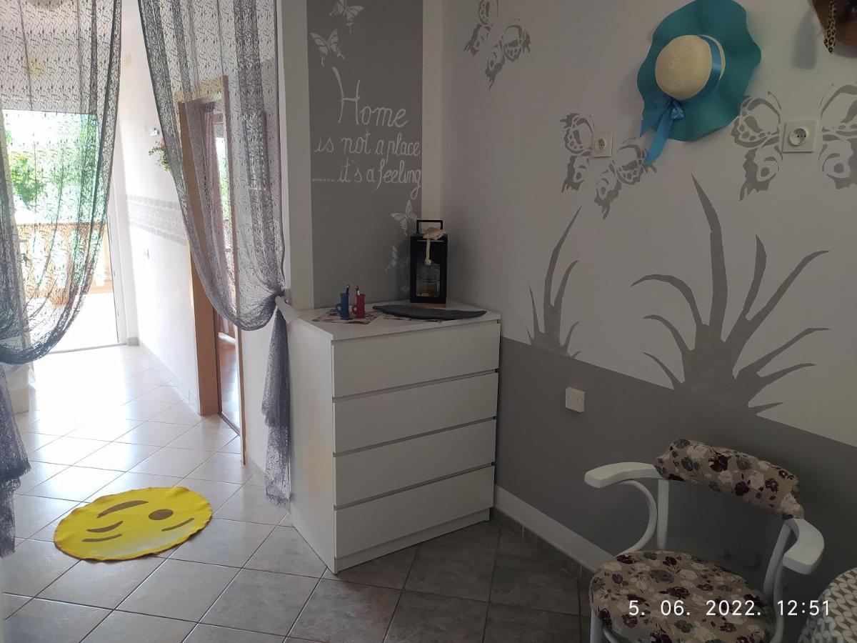 Apartment Sara Novi Vinodolski Exteriér fotografie